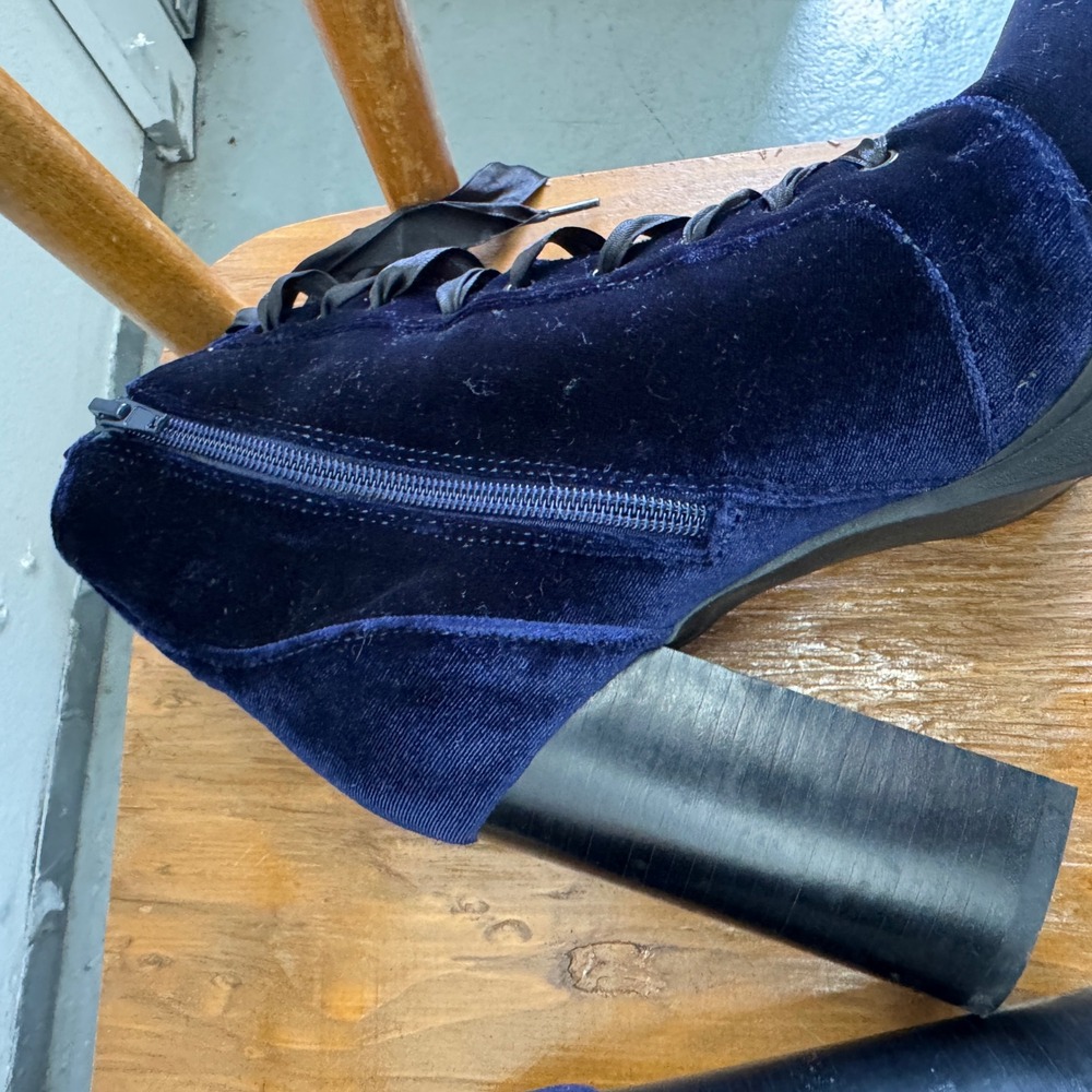 Steve Madden Laurie Navy Blue Velvet Platform Lace Up Block Heel Ankle Boot 8.5M - Picture 8 of 15